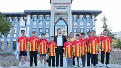 Başkan Çolakbayrakdar: "Şehrimizin en eşsiz merkezi, 7’den 70’e herkesin vazgeçilmezi olacak"