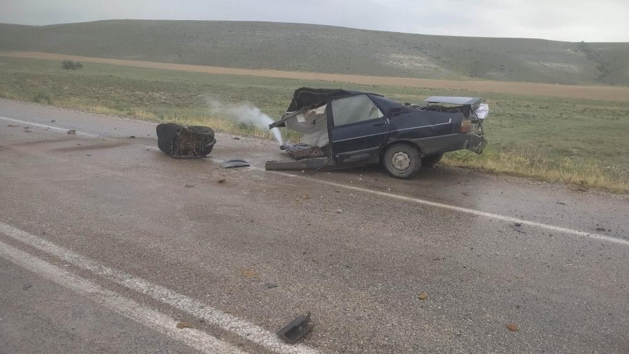 Tırla otomobil çarpıştı: 1 ölü