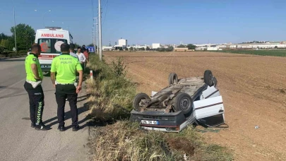 Karaman'da Şarampole Devrilen Otomobilde Bir Kişi Yaralandı