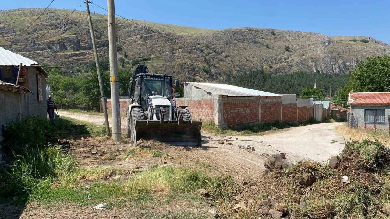 İnönü’de sokak iyileştirme ve çevre düzenleme çalışmaları