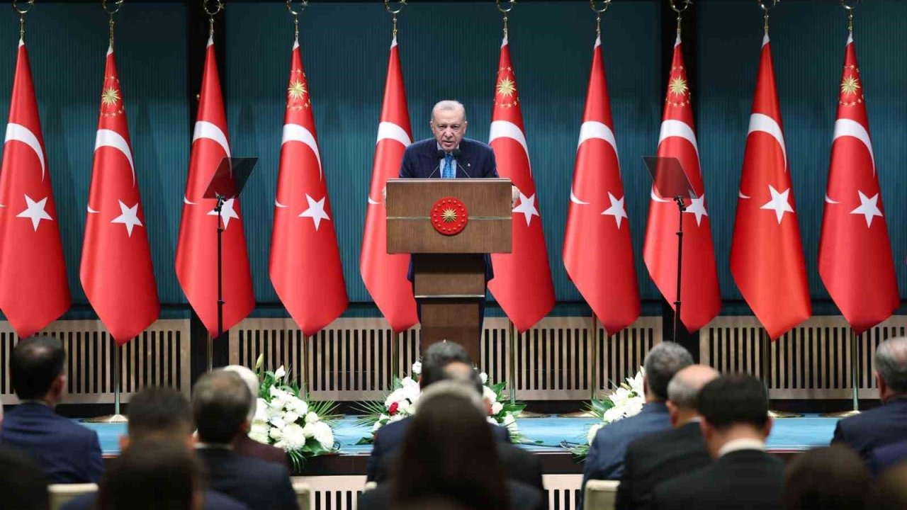 Cumhurbaşkanı Erdoğan: "Türkiye olarak kolaylaştırıcılık dahil üzerimize ne düşüyorsa yapmaya hazır olduğumuzu tüm muhataplarımıza açık açık aktardık"