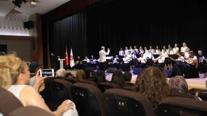 Müzik atölyesi yıl sonu konseriyle final yaptı