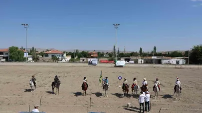 Atlı okçuluğun kalbi Kayseri’de attı