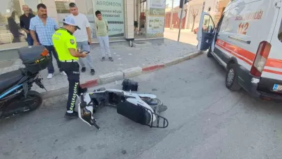Karaman’da otomobil ile elektrikli bisiklet çarpıştı: 2 yaralı