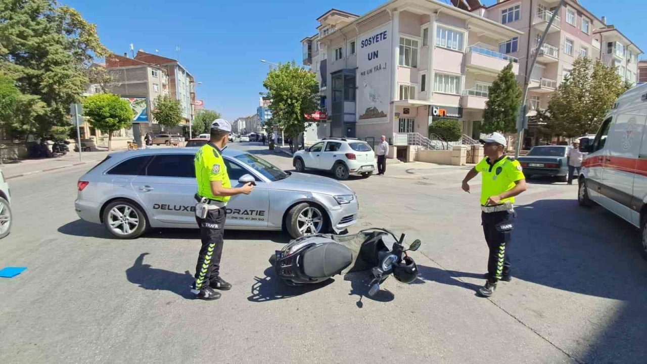 Karaman’da gurbetçi sürücünün karıştığı kazada 1 kişi yaralandı