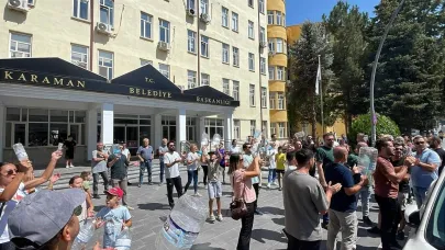 Karaman’da Susuzluk Protestosu: Vatandaşlar Belediye Önünde Toplandı