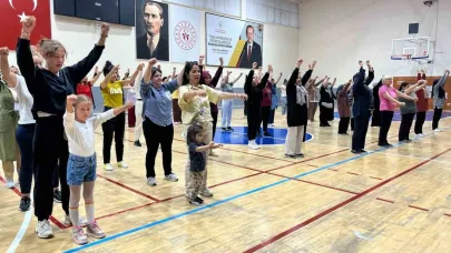 Karaman’da Halk Sağlığı Haftası’na Pilates Etkinliğiyle Dikkat Çekildi