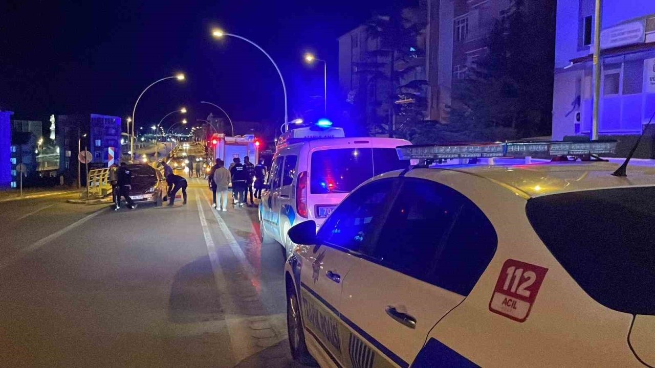 Karaman’da Üst Geçitte Kaza: 1 Yaralı