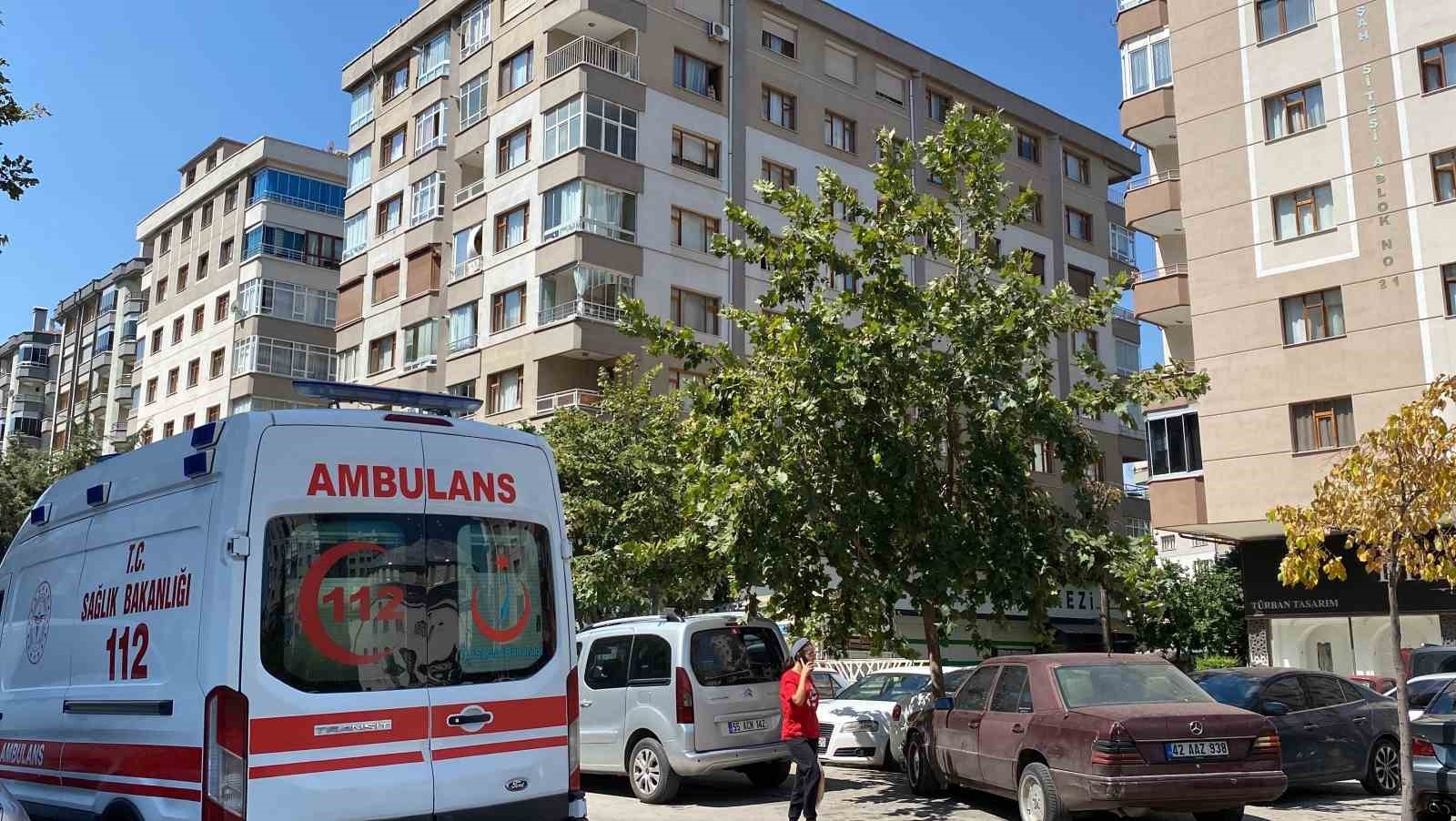 Konya'da bir kişi evinde silahla vurulmuş halde bulundu-1