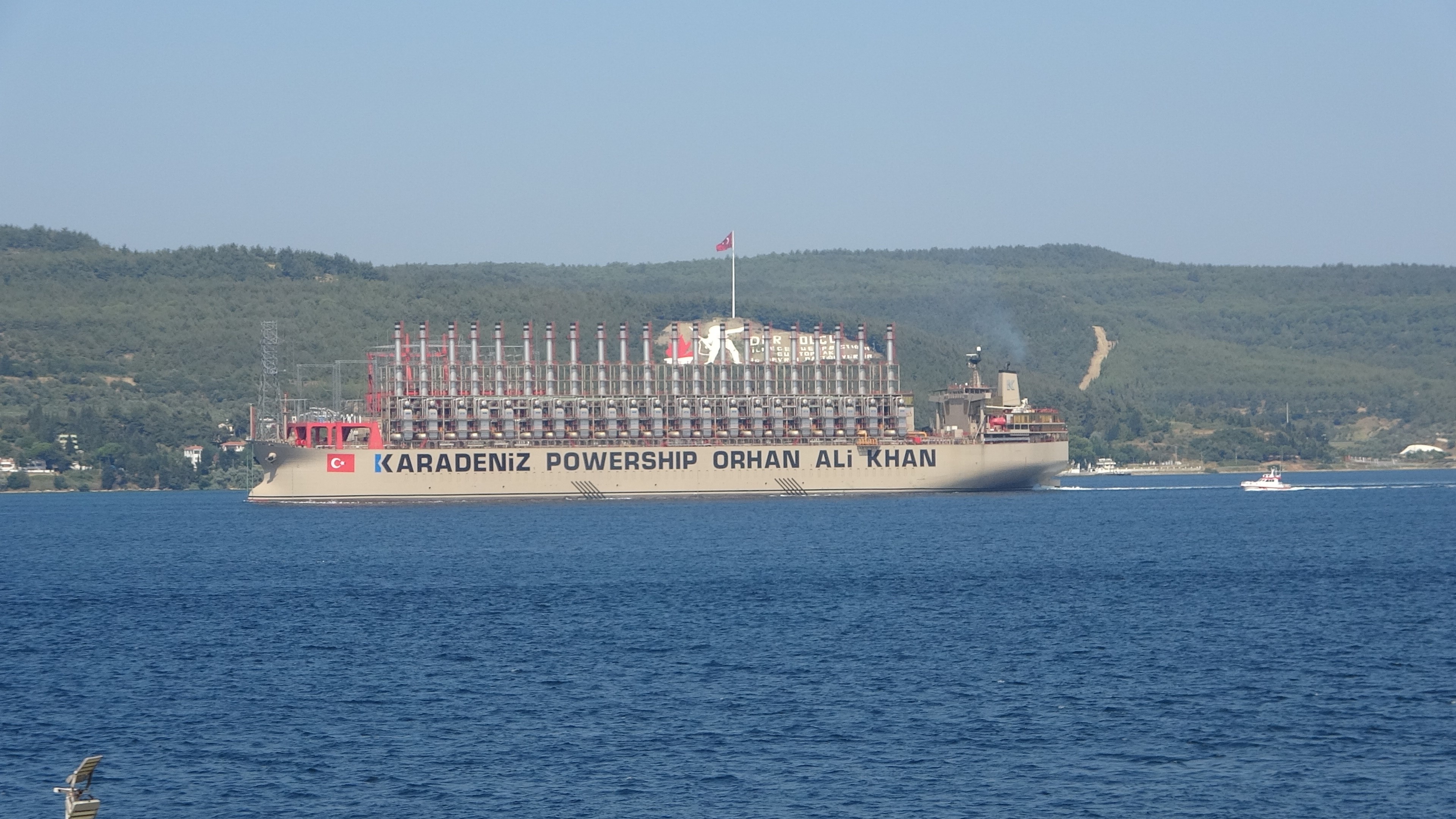 Dev Enerji Gemisi Boğaz Geçişiyle Nefes Kesti