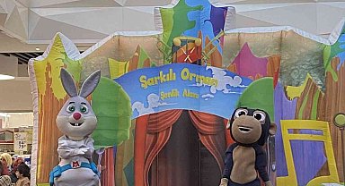 Akıllı Tavşan Momo, Tuna Life Center'da çocuklarla buluştu