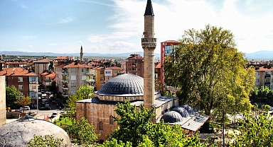Aktekke Camii Nerede