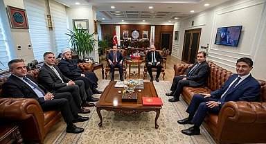 Bakan Bilgin, Karadağ Çalışma ve Sosyal Refah Bakanı Adroviç ile görüştü