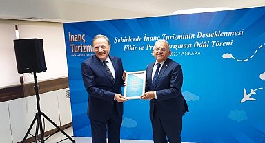Başkan Büyükkılıç'a yılın ilk ödülü TBB'den