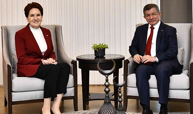 İYİ Parti Lideri Akşener'den Gelecek Partisi Lideri Davutoğlu'na ziyaret