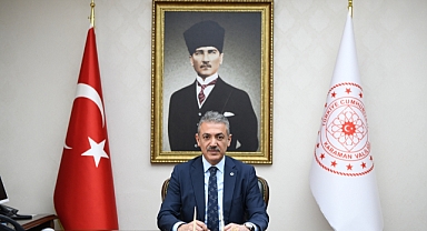 Karaman Valisi Tuncay Akkoyun' un Yeni Yıl Mesajı