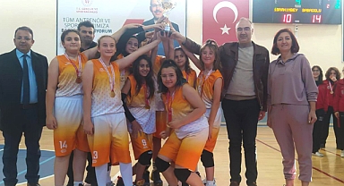 Karaman - Yıldızlar Basketbolda Şampiyonlar Belli Oldu