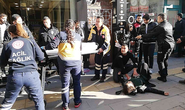 Karaman'da bıçaklı saldırıya uğrayan anne ve oğlu ağır yaralandı