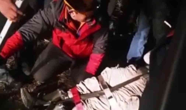 Neye uğradığını şaşırdı: Arkadaşıyla gezerken 30 metrelik kuyuya düştü