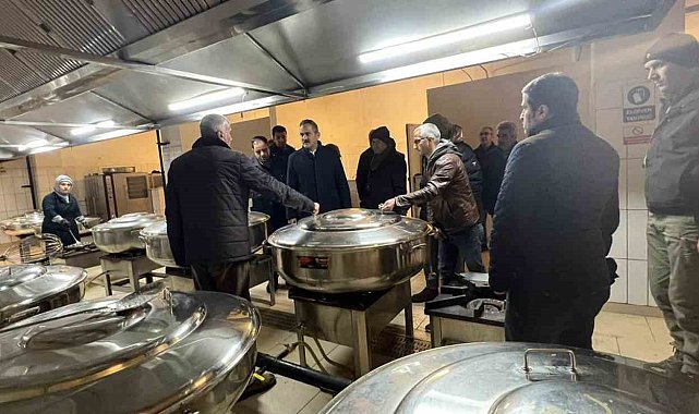Meslek liseleri depremzedeler için günlük 700 bin ekmek üretiyor