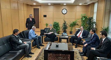 Emek ve Özgürlük İttifakı seçim protokolünü YSK'ya sundu