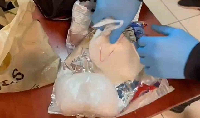 Cips paketinden 1,5 kilo uyuşturucu çıktı