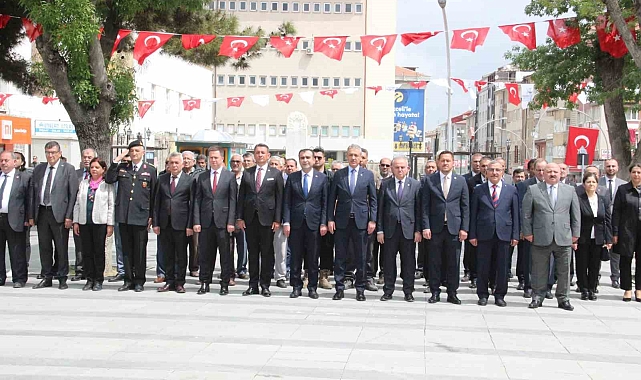 Karaman'da 746. Türk Dil Bayramı törenle kutlandı