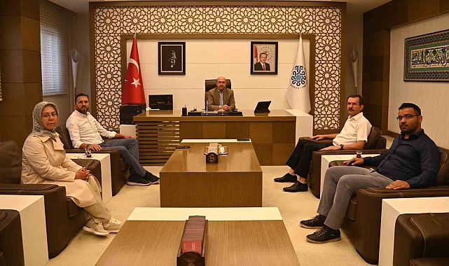 Başkan Pekyatırmacı Halk Günü'nde vatandaşları dinledi