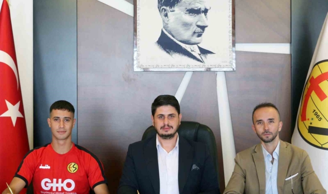 Eskişehirspor'a Galatasaray'dan orta saha transferi