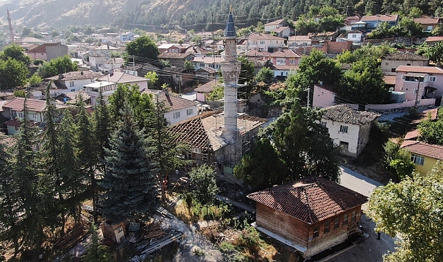 İnönü'deki Şeyh Kuddusi Cami'nin 2'inci etap restore çalışmaları başladı