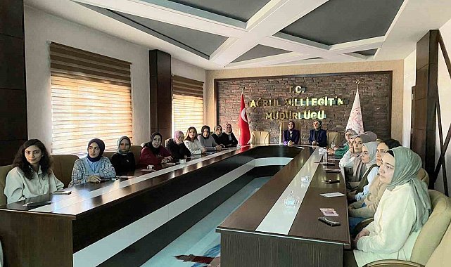 Ağrı'da kadın personellere meme kanseri farkındalık eğitimi