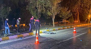 Balıkesir'de motosikletin çarptığı kadın hayatını kaybetti