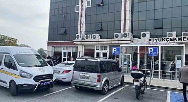 Büyükçekmece'de adliye önünde damadını öldürdü