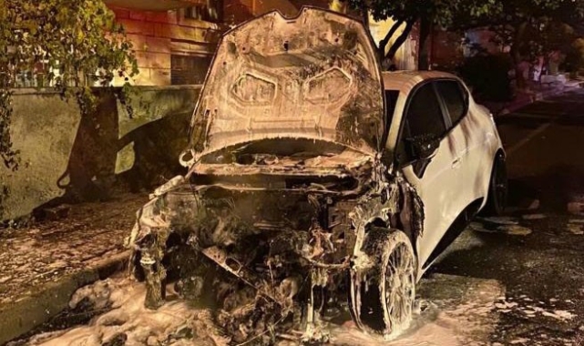Nevşehir'de araç kundaklandı, o anlar kamerada