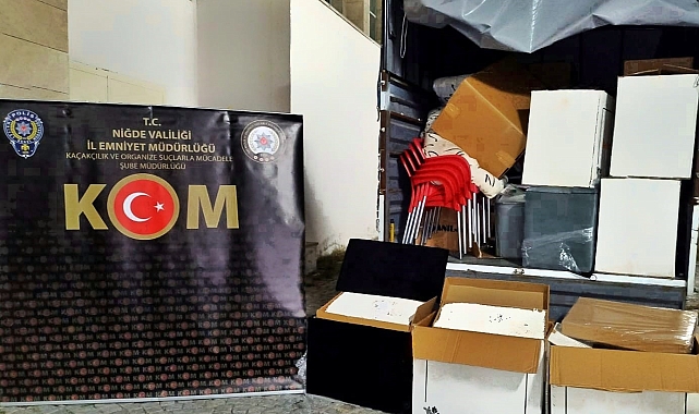 Niğde'de gümrük kaçağı makaron ele geçirildi