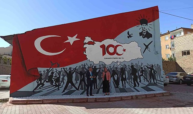 Yüzyılın Renkleri Niğde Cullaz Sokak'ta yer aldı