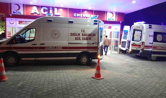 Alkollü sürücü zincirleme kazaya neden oldu: Işıkta bekleyen araca çarptı, 7 kişi yaralı