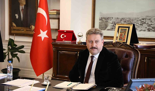 Başkan Palancıoğlu: "Atatürk bizlere vatan için yılmamayı ve ümit etmeyi öğretti"