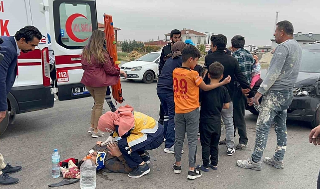 Kazada yaralanan babalarının başında gözyaşı döktüler