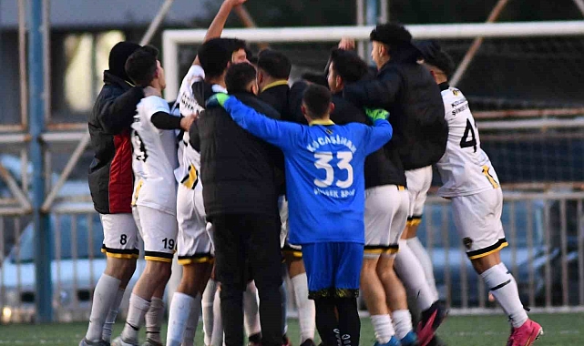 Kocasinan Şimşekspor zirveye ortak oldu
