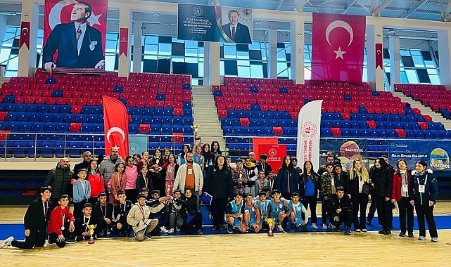 Niğde Okul Sporları Kros Müsabakaları Sona Erdi