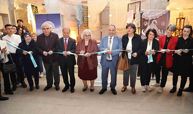 Sandıkta saklı güzellikler gün yüzüne çıktı