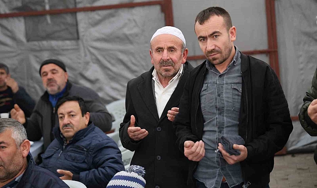 Sivas'ta asırlık "hacı yemeği" geleneği sürdürülüyor