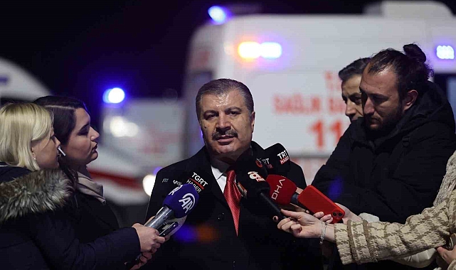 Bakan Koca: "Toplam 182 hasta Türkiye'ye getirildi"