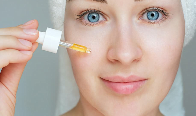 C Vitamini Serumu: Cilt Bakımının Sihirli Silahı