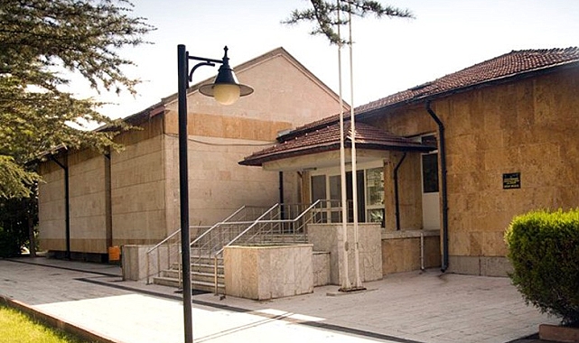 Depremden etkilenen Niğde Müzesi ziyarete kapatıldı