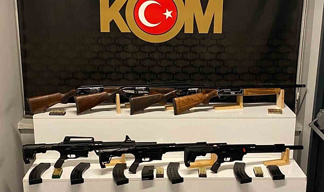 Kayseri'de ruhsatsız silah operasyonu: 3 gözaltı