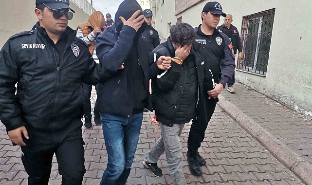 Kayseri'de uyuşturucu tacirleri adliyede