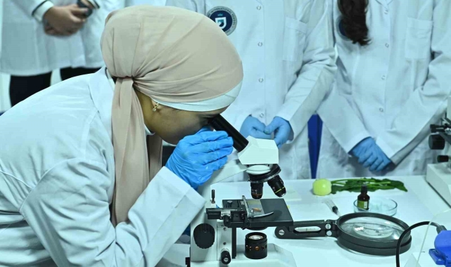TİKA Tacikistan'da tam teşekküllü bilim laboratuvarı kurdu