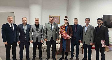 'Dilimizin Zenginlikleri' projesi sürüyor